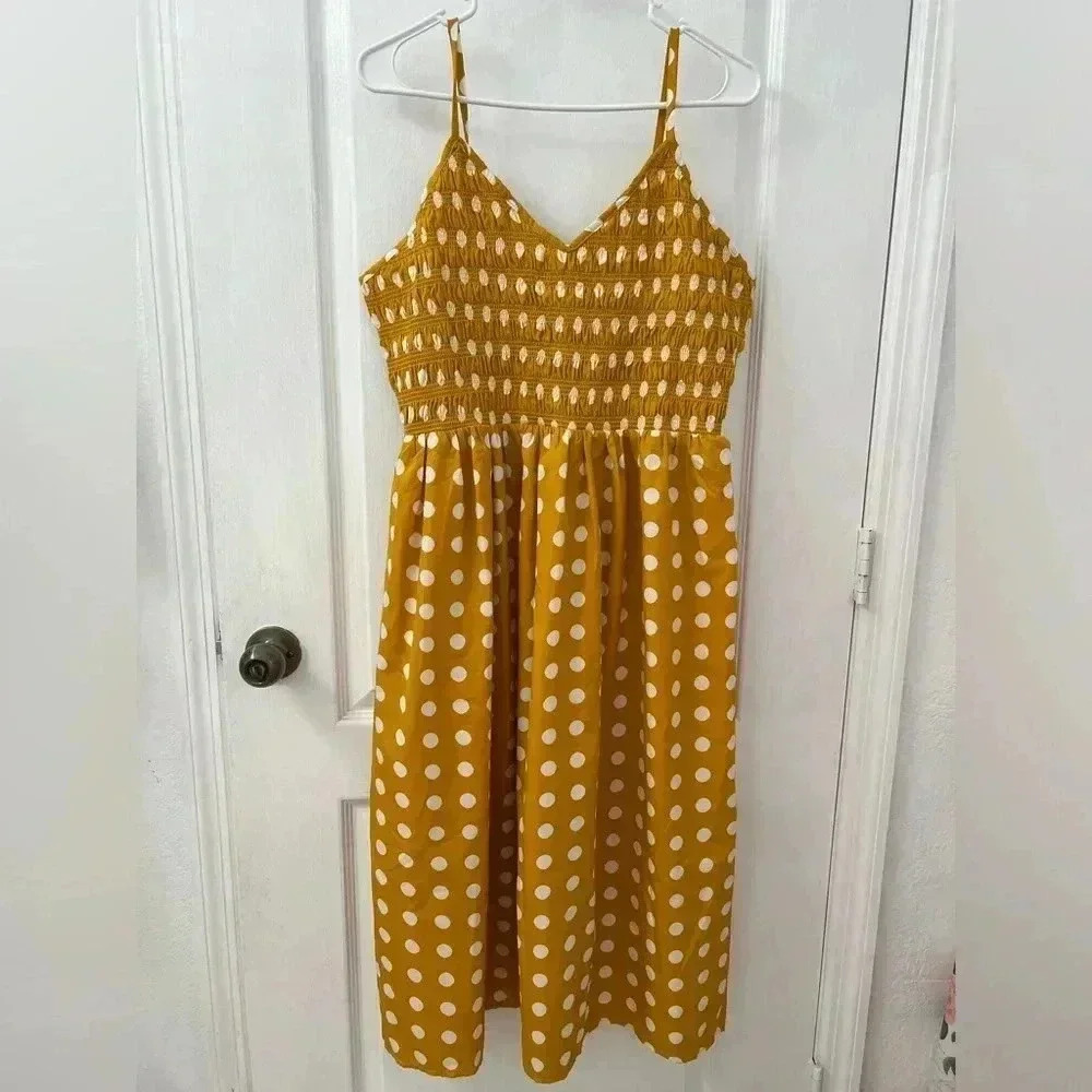 Kings Road Yellow Dress White Polka Dots Buttons Sz L